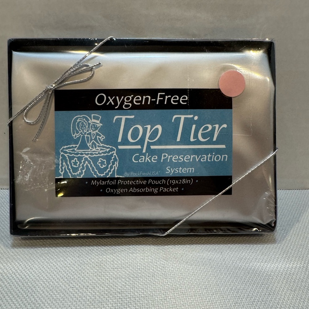 NEW Top Tier Cake Preservation System Oxygen-Free - Sealed Box (19 x 28 inches)